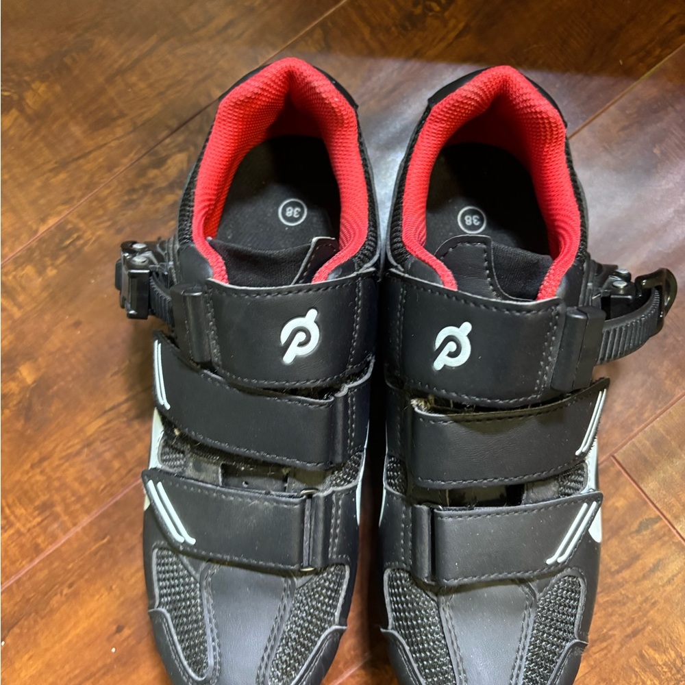 Peloton Cycling Shoes with Red Lining